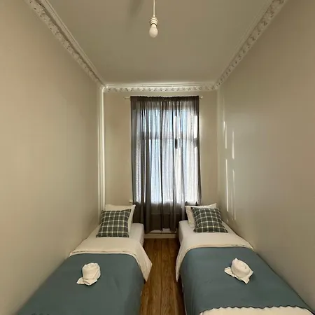 Royal Imperial Guest house *